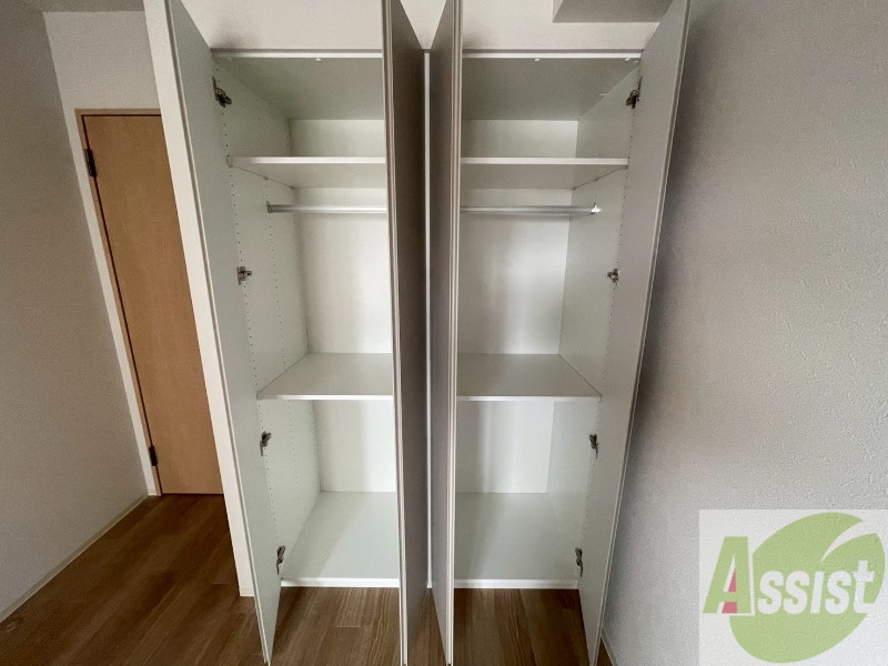 収納　収納もバッチリあるのでお部屋が片付きますよ！