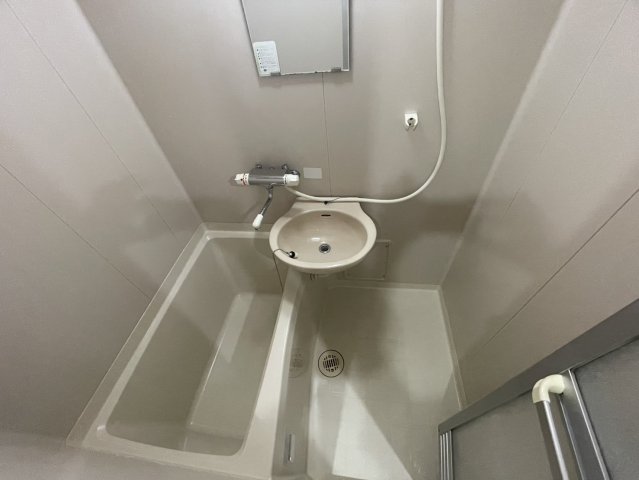 バス・シャワールーム　日々の暮らしに欠かせないお風呂です