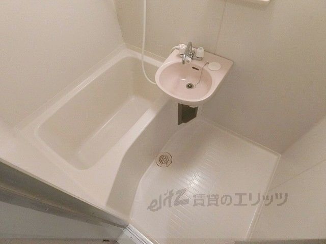 バス・シャワールーム　風呂