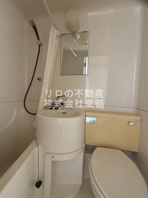 洗面設備　洗面ボウルもついているので、ここで洗顔できますね☆