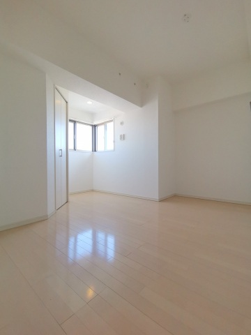 その他部屋・スペース　明るい洋室7.1帖