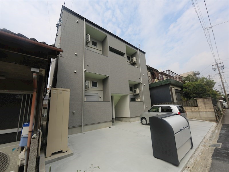 建物外観　外観　デザイナーズ　全部屋角部屋　光インターネット無料