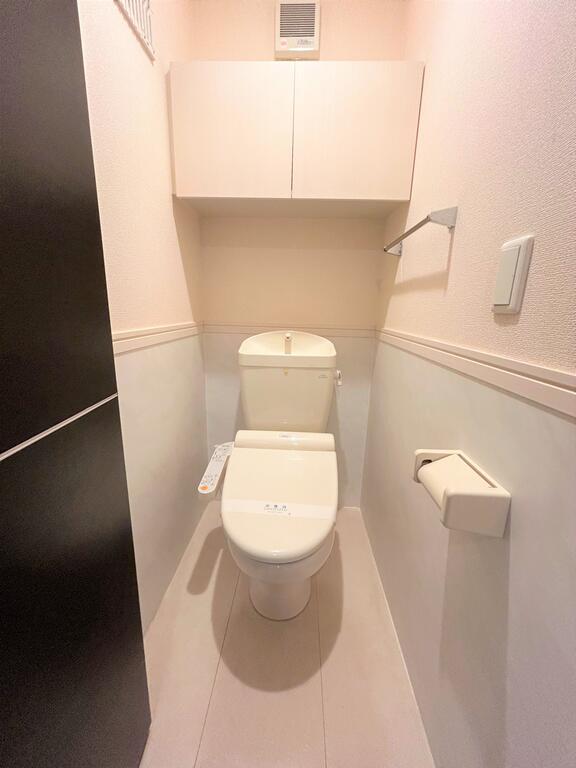 トイレ　同タイプの間取りの写真となります