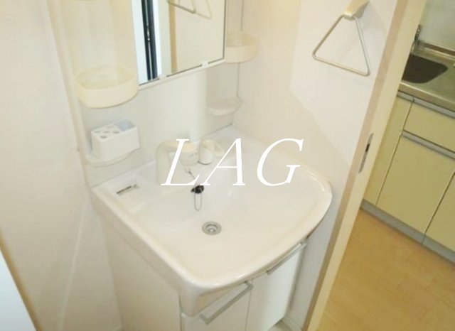 洗面設備　独立洗面台です。