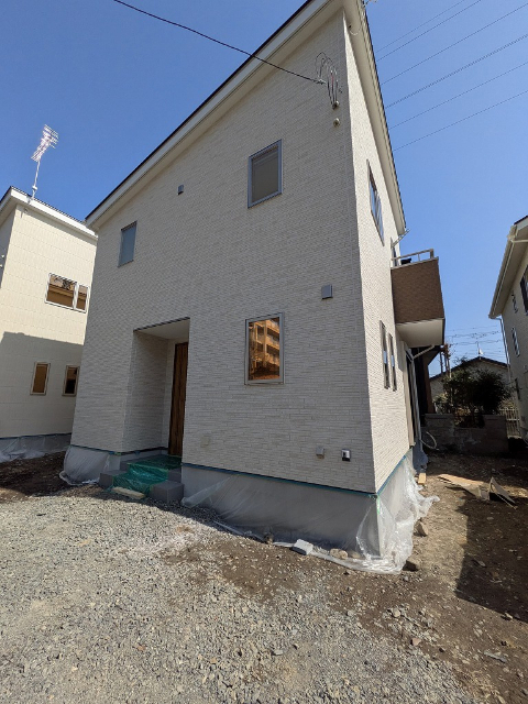 建物外観　スリーホームズII