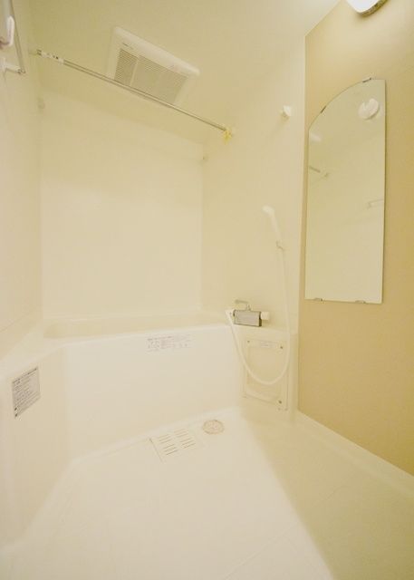 バス・シャワールーム　★★明るい洋室★★