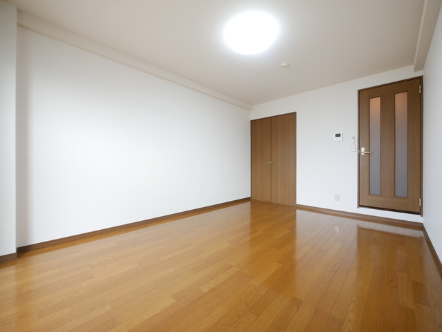 居室・リビング　★フローリングが綺麗な洋室です★