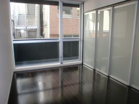 居室・リビング　※別部屋の参考写真です。