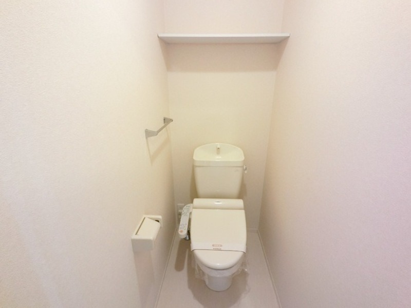 トイレ　図面と現状に相違がある場合には現状を優先