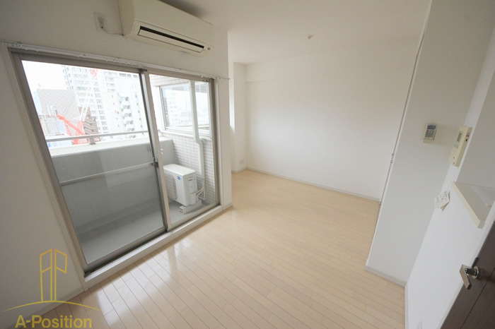 居室・リビング　レジディア江戸堀