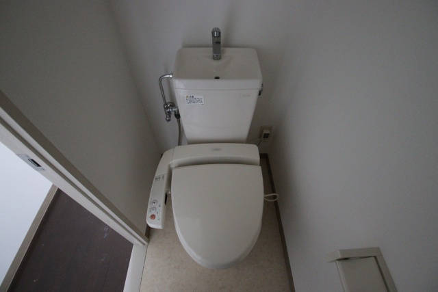 トイレ　別室の参考写真です。※現況優先