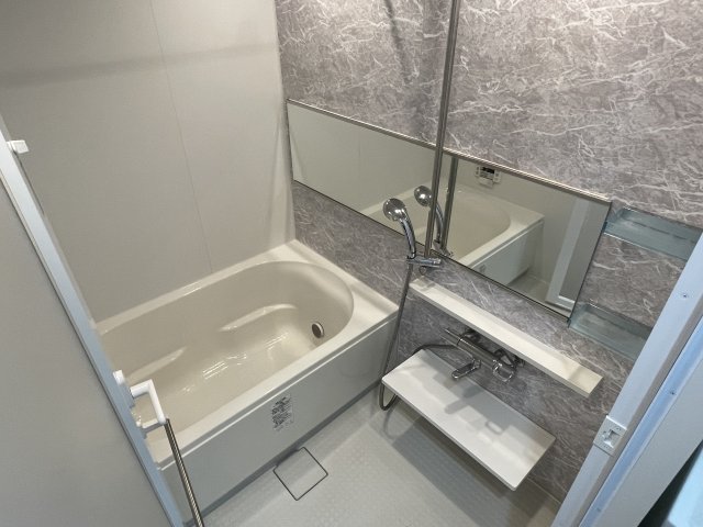 バス・シャワールーム　日々の暮らしに欠かせないお風呂です