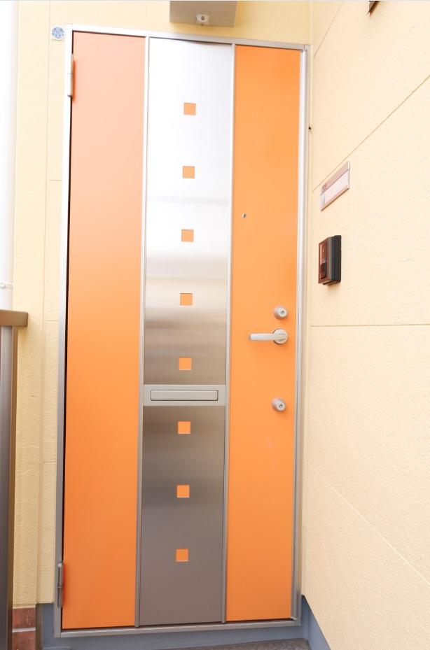 エントランス　同タイプ参考写真です。