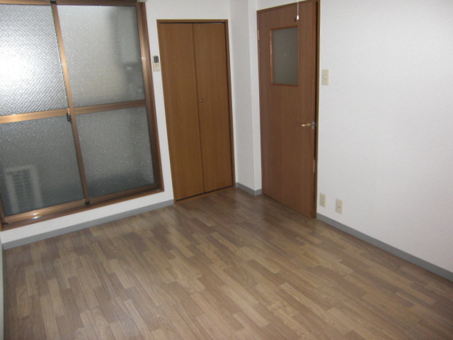 居室・リビング　洋室1