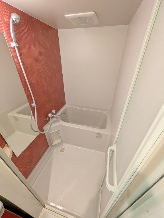 バス・シャワールーム　★お洒落な☆アクセントはポイント☆水廻り良好です(^▽^)★