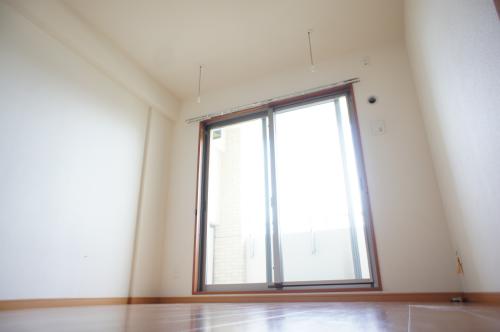 その他　個人の部屋や寝室として使える洋室です