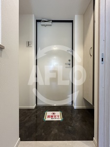 玄関　LiveCasa関目　玄関