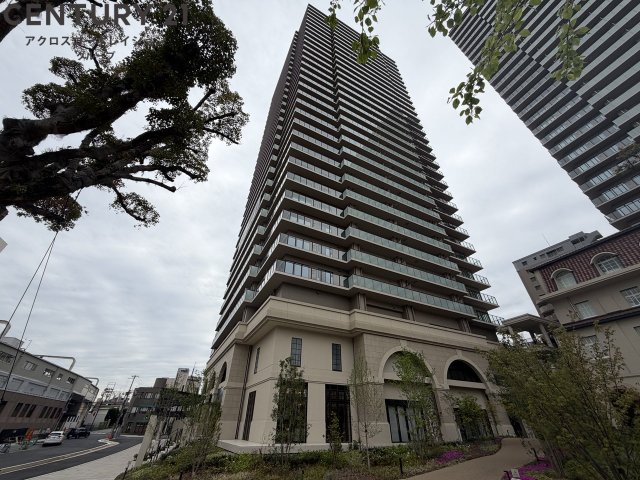 建物外観　オートロック付きで安心！宅配BOX付きで便利！