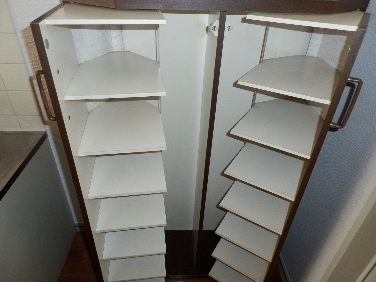 収納　シューズボックス