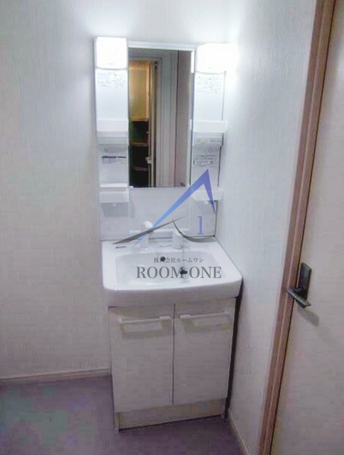 洗面設備　洗面台です。