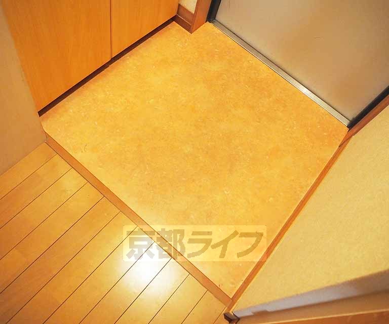 玄関　明るい玄関です。