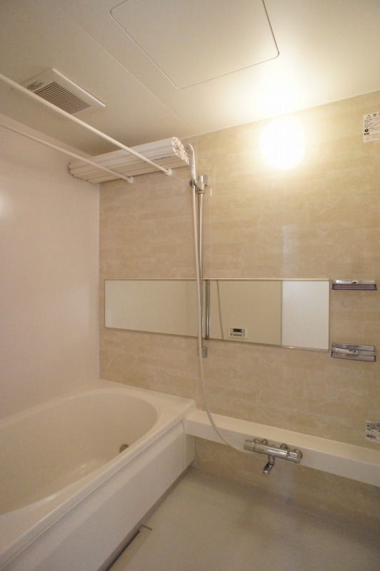 バス・シャワールーム　図面と現状に相違がある場合には現状を優先