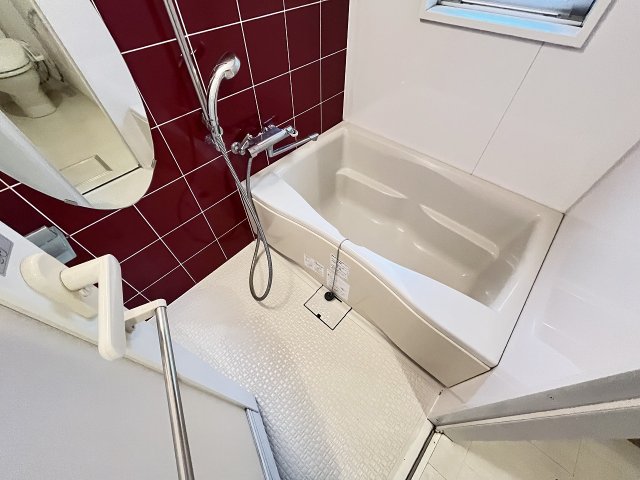 バス・シャワールーム　お風呂です