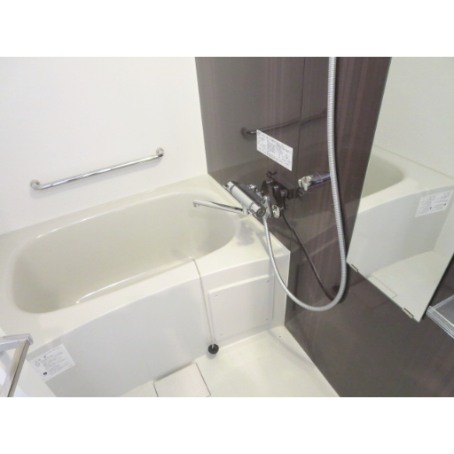 バス・シャワールーム　風呂