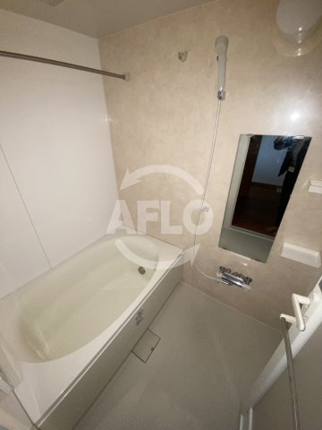 バス・シャワールーム　シャンピア西田辺　浴室