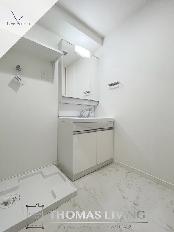 洗面設備　※別号室の参考写真です。