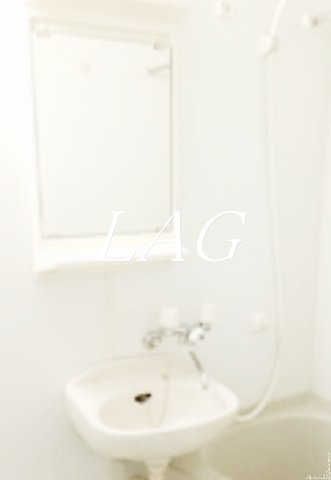 洗面設備　洗面台です。