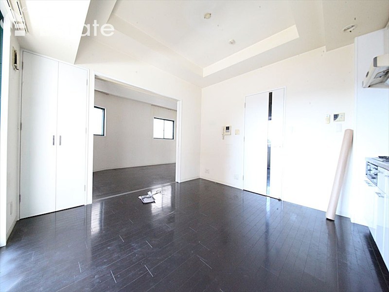 居室・リビング　内装