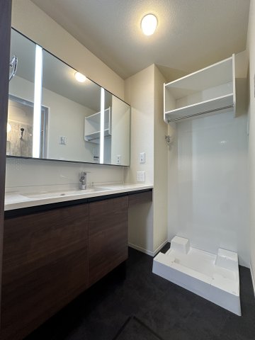 洗面設備　同仕様　同施工会社　洗面所