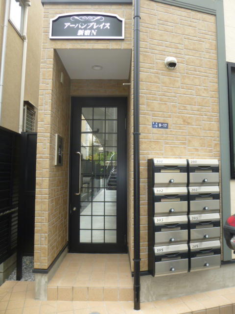 エントランス　オートロックタイプです。