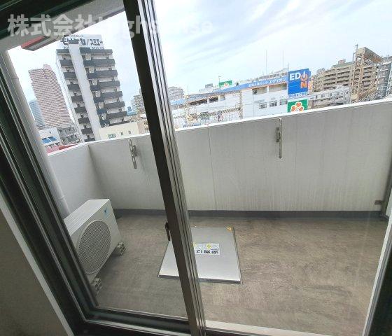 バルコニー　バルコニーがあります