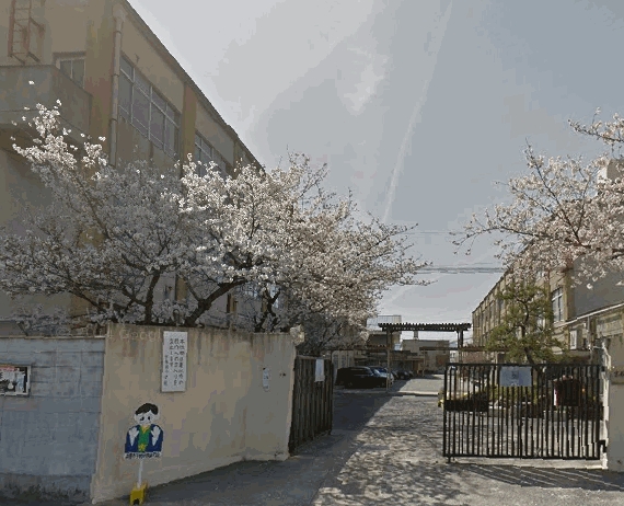 郵便局　伏見下鳥羽郵便局（郵便局）まで759m