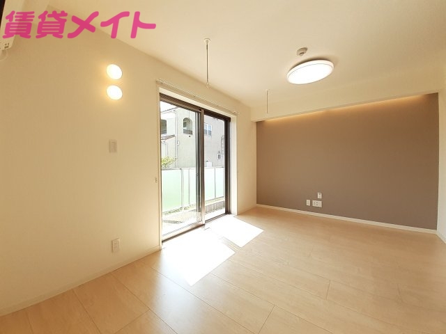 居室・リビング　※同タイプ別部屋写真