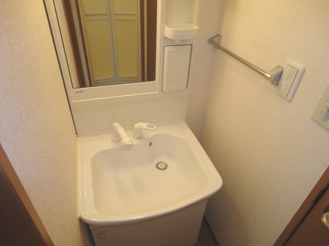 洗面設備　洗髪洗面化粧台