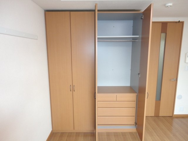 収納　クローゼット