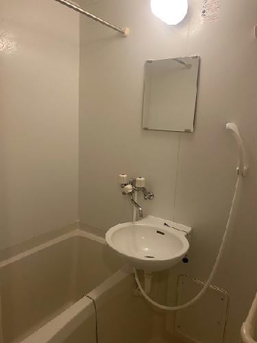 バス・シャワールーム　備品や設備仕様は号室等により異なるため現地をご確認ください。