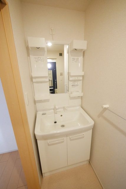 洗面設備　★人気の独立洗面台がございます★