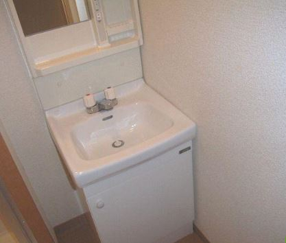 洗面設備　びる・いしだいらII　板橋区本町