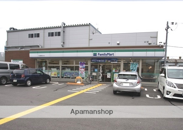 コンビニ　ファミリーマート（コンビニ）まで1529m