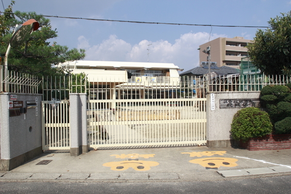 幼稚園・保育園　殿城保育園（幼稚園・保育園）まで674m