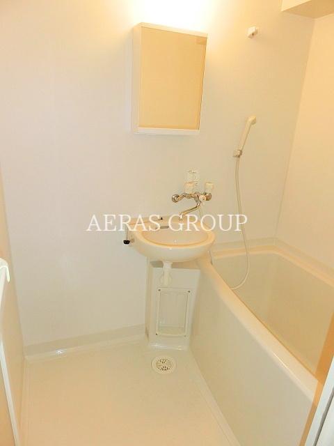 バス・シャワールーム　バスルーム