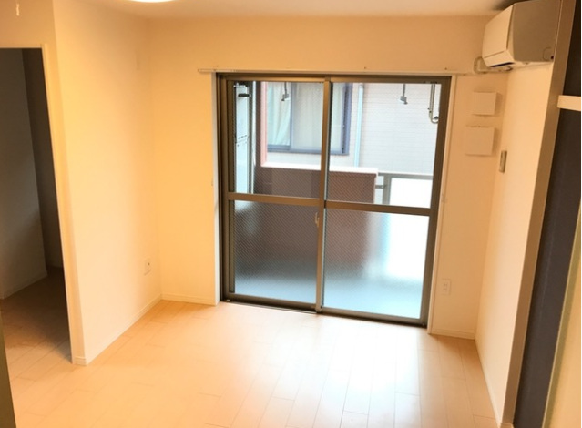 居室・リビング　居室