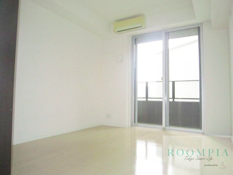 居室・リビング　※同タイプの別のお部屋です。