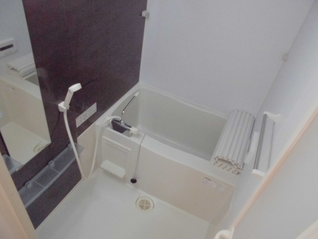 バス・シャワールーム　浴室