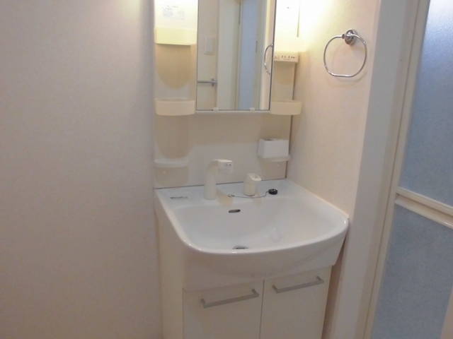 洗面設備　洗髪洗面化粧台