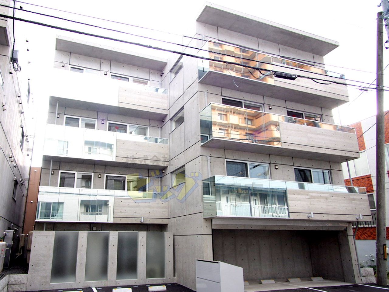 建物外観　Ｗｉ－Ｆｉ対応ネット無料導入のマンションです♪